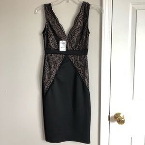 Black low v-cut midi bodycon dress